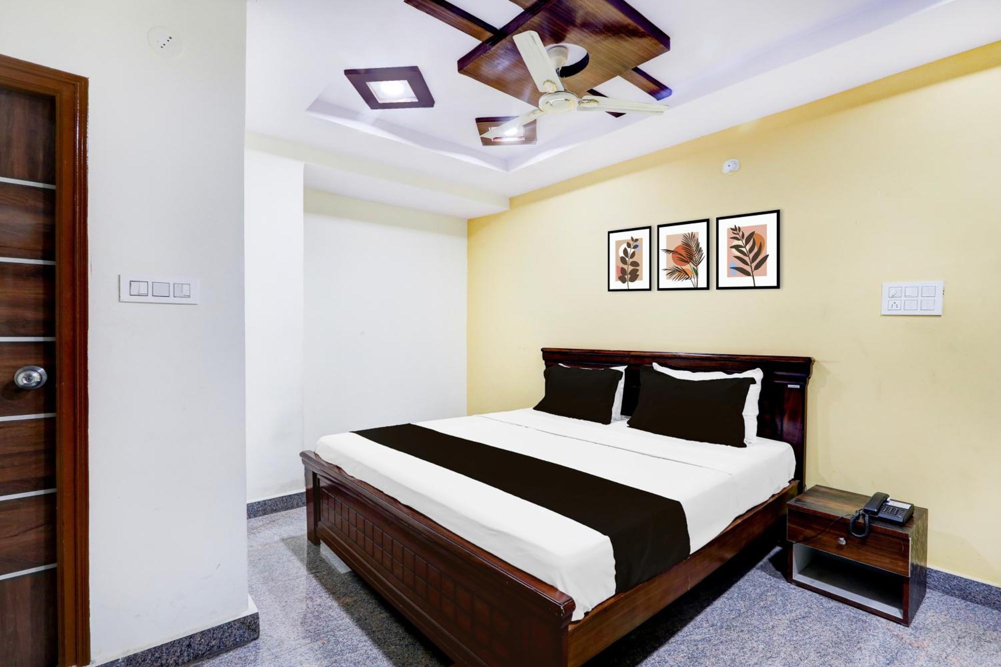 Hotel O Anoos Minarva Хайдарабад Экстерьер фото